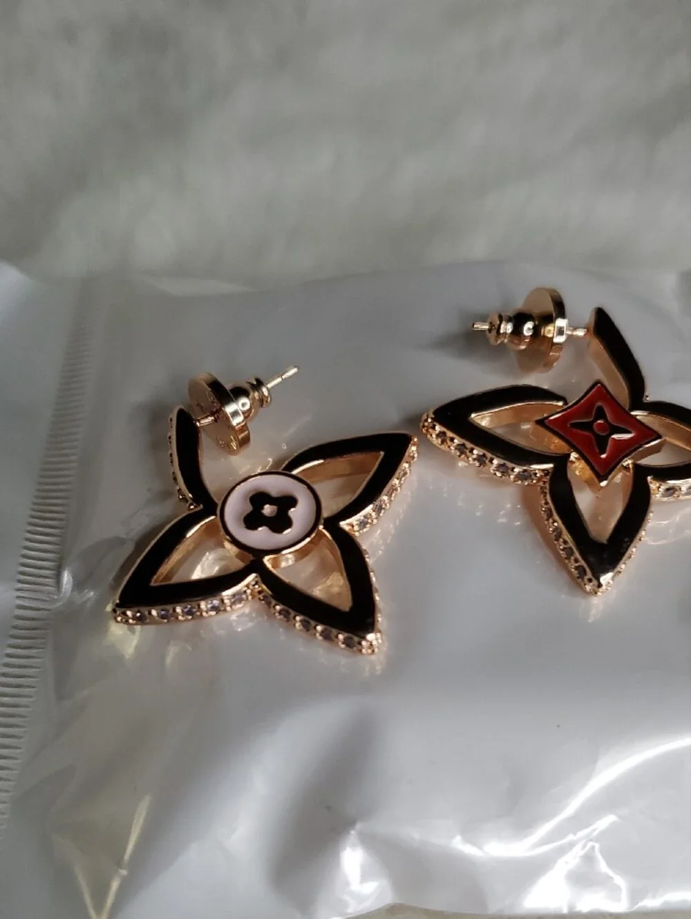 Fashion Jewelry Rose Gold Floral Star Drop Earrings with Pink Accents